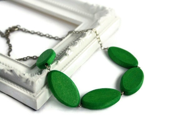 Chunky bead necklace. Lime green necklace with wood beads. Perfect summer fashion. Ready to ship.